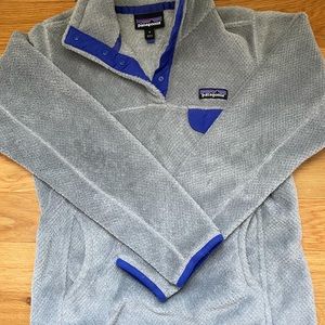 Gray pullover with front pocket